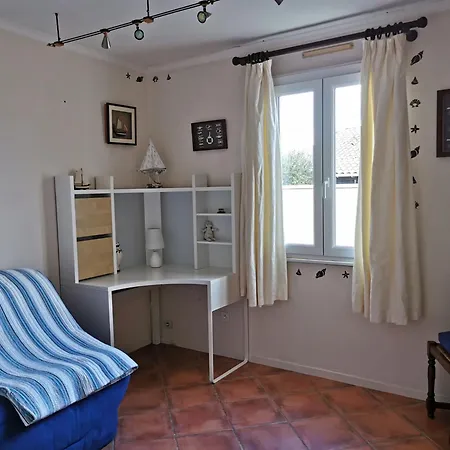 La Garrigue - Maison Avec Piscine 20min D'avignon *